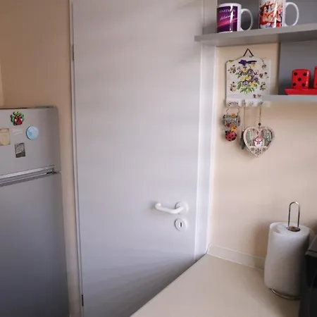 Aleksandar Apartman *